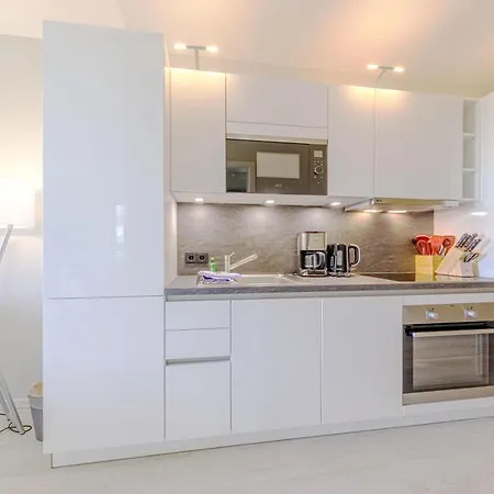 Grosse Strandmuschel - 5-sterne Zwischen Ostsee Und Bodden Appartement Wustrow (Fischland)